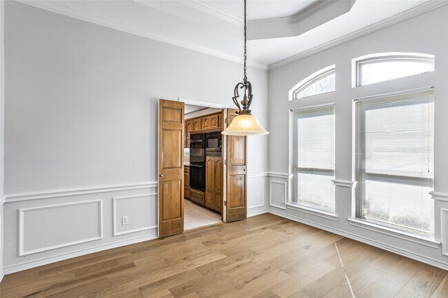Photo - 2942 Woodland Hills Dr