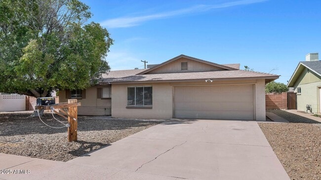 Building Photo - 439 E Malibu Dr Rental