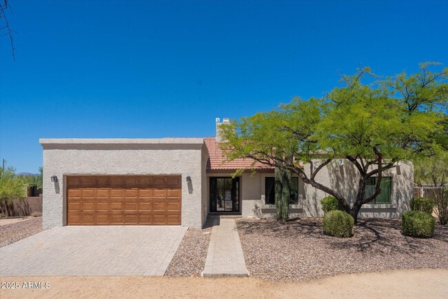 Building Photo - 6006 E Wildcat Dr