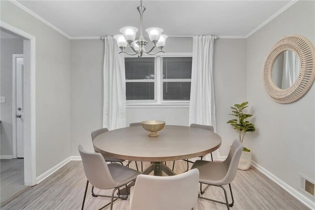 Photo - 577 Kurtz Rd