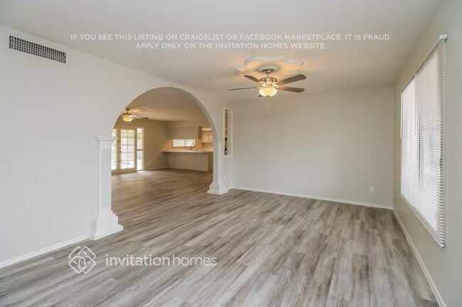 Photo - 2343 E Loma Vista Dr