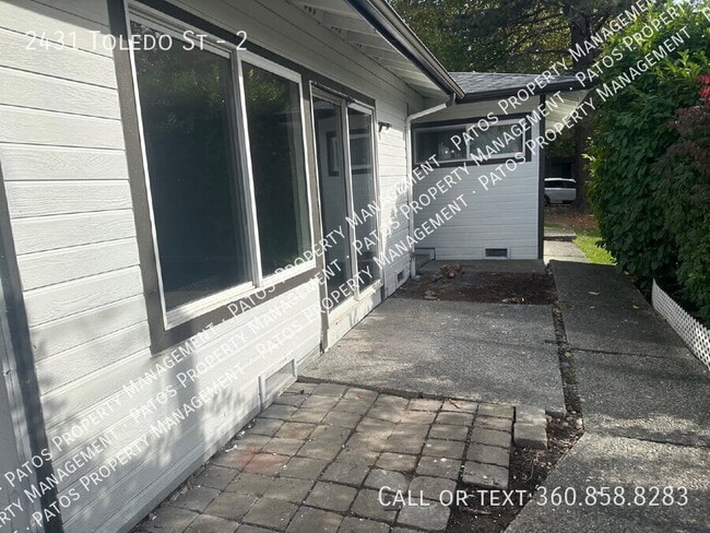 Photo - 2431 Toledo St Unit 2