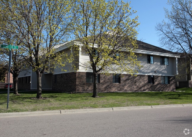 Photo - Cedar Acres Apartments