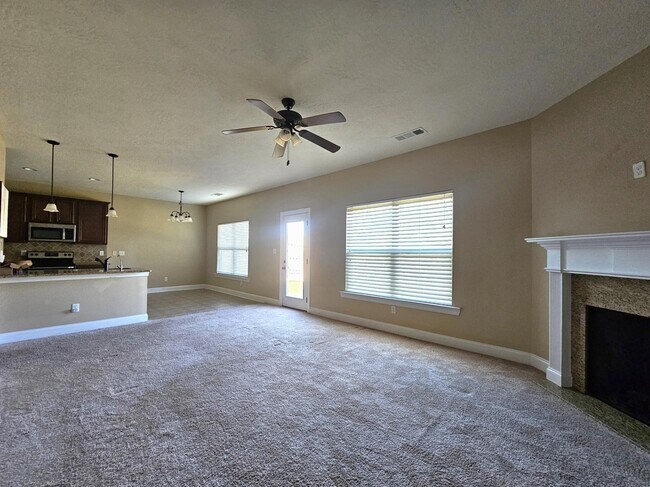 Photo - 3915 Griese Ln