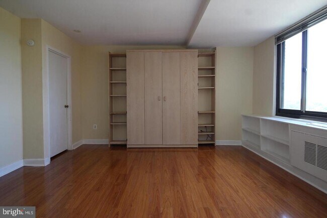Photo - 1011 Arlington Blvd Unidad 623
