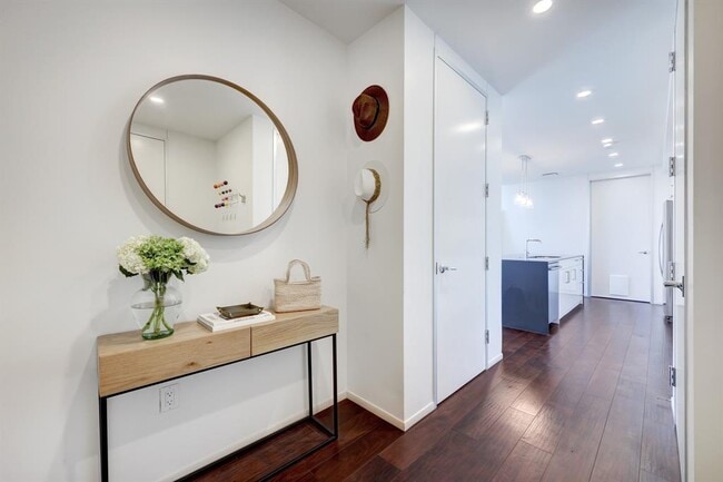 Photo - 301 West Ave Unit 1307