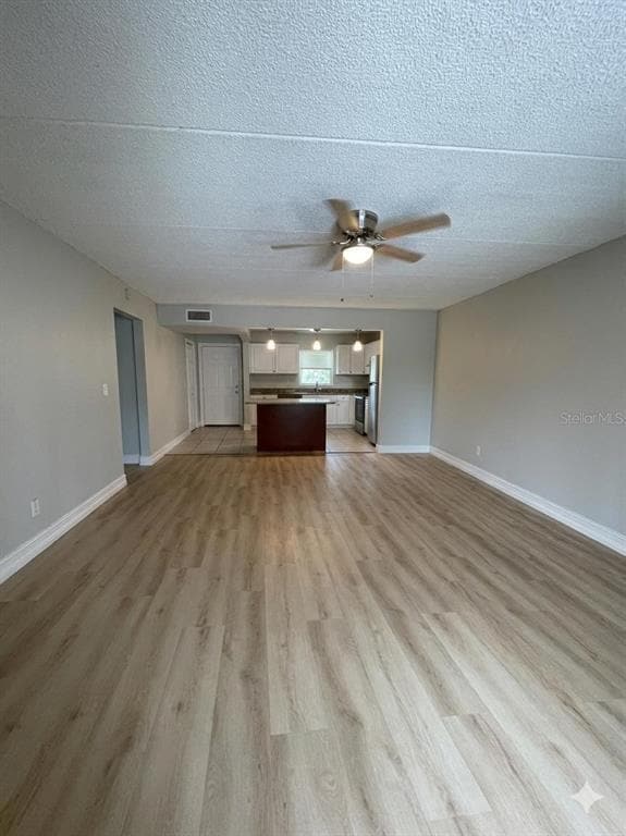 Photo - 2835 Somerset Park Dr Unit 203