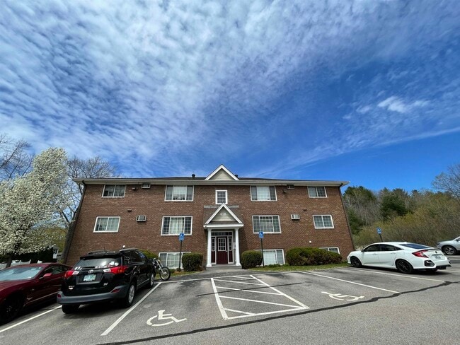 Building Photo - 3961 Brown Ave Unit 73