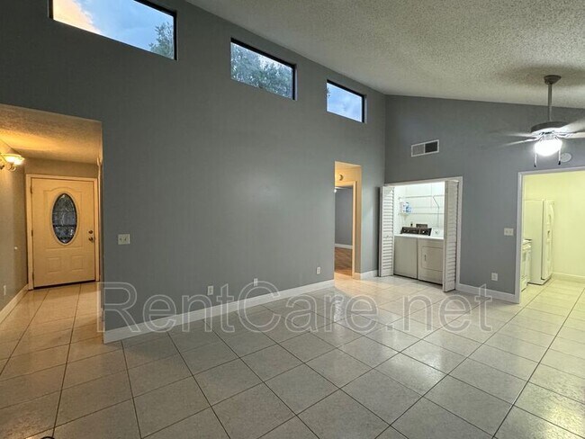 Photo - 2304 Inagua Way