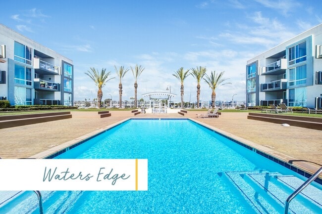 Photo - Marina Harbor