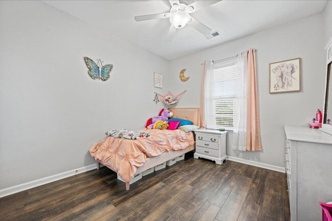 Photo - 421 Brawley Dr