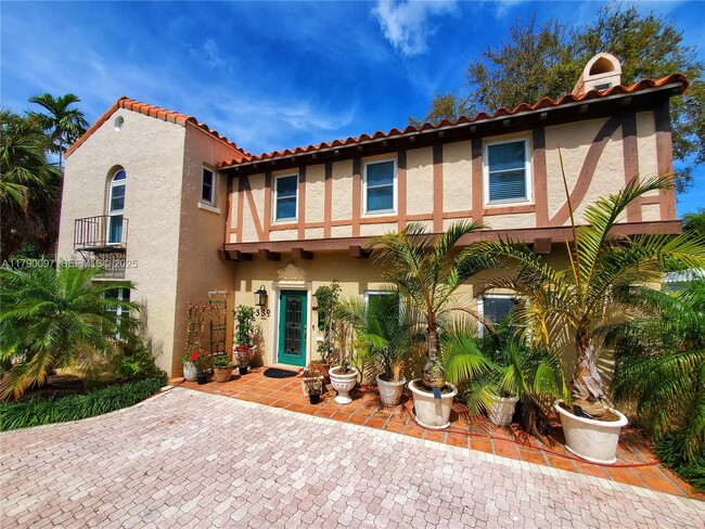 Building Photo - 339 NE 96th St