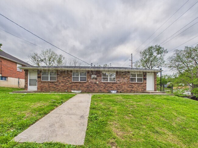 Photo - 100 S Oxford Ave