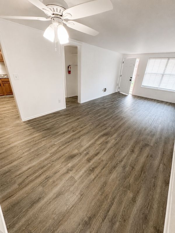 420-420 MILLS STREET, 32