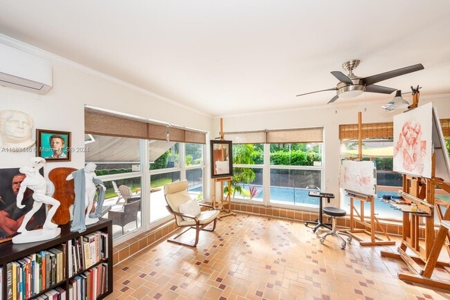 Photo - 560 NE 106th St