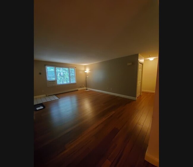 Living room - 812 Springbrook Cir Condo Unit 812