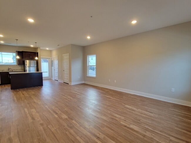 Photo - 2052 Sunflower Dr