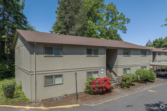 Building Photo - The Woodlands Apartments