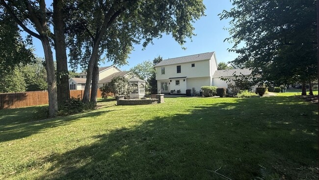 5973 University Heights Cir NW