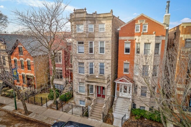 Photo - 2318 N Southport Ave Unit 2318-3R