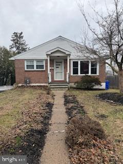 Building Photo - 346 W King St