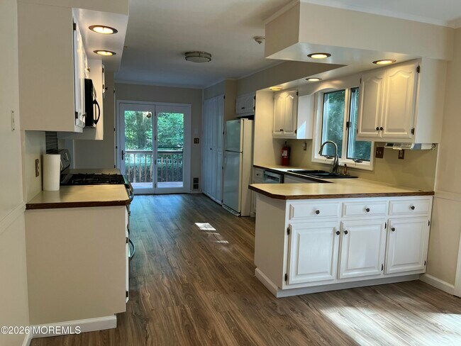 Photo - 12 Galewood Dr