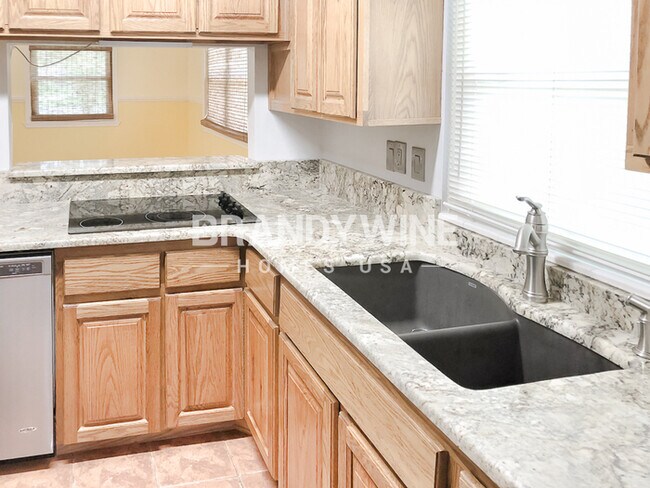 Photo - 7671 Vale Dr