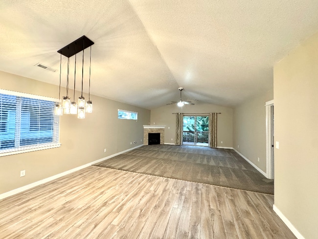 Photo - 5021 NE 29th Ave