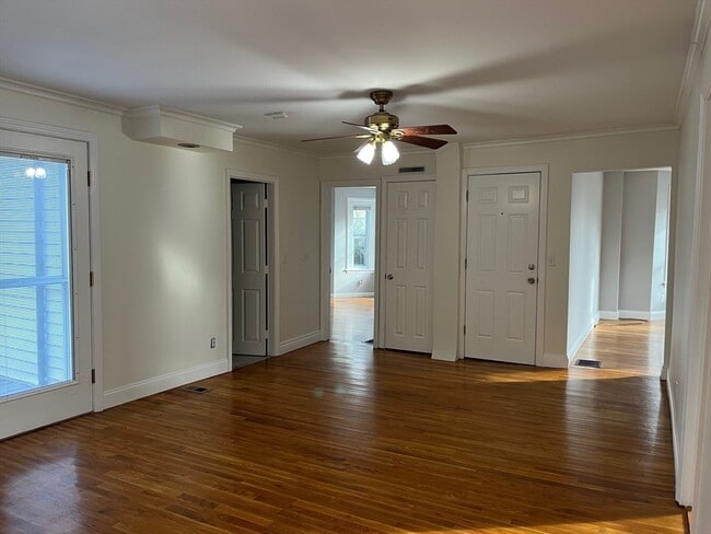 Photo - 27 Pleasant St Unit 1