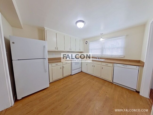 Photo - 2431 Paseo Rd