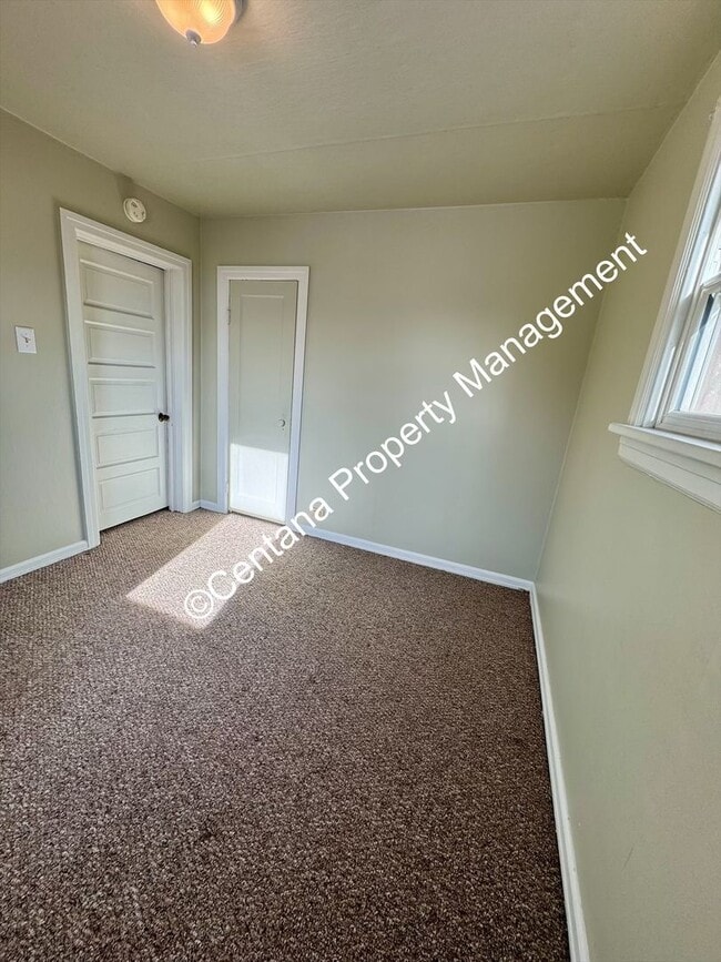 Photo - 2 Bedroom 1 Bath House on the Flats