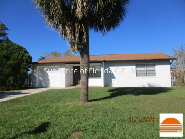 Building Photo - Fenced Yard  Osceola County Rental