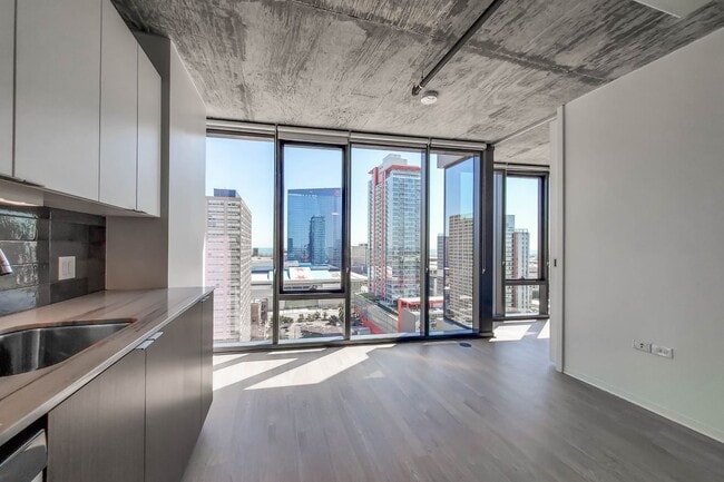 Building Photo - 2088 S Wabash Ave Unit 0602