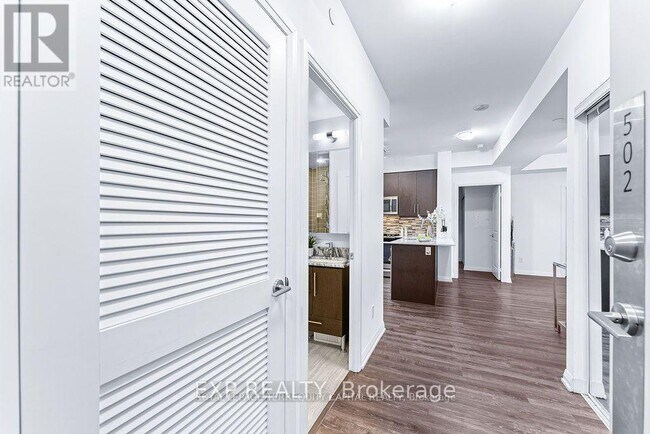Photo - 65 Oneida Crescent Unit 502