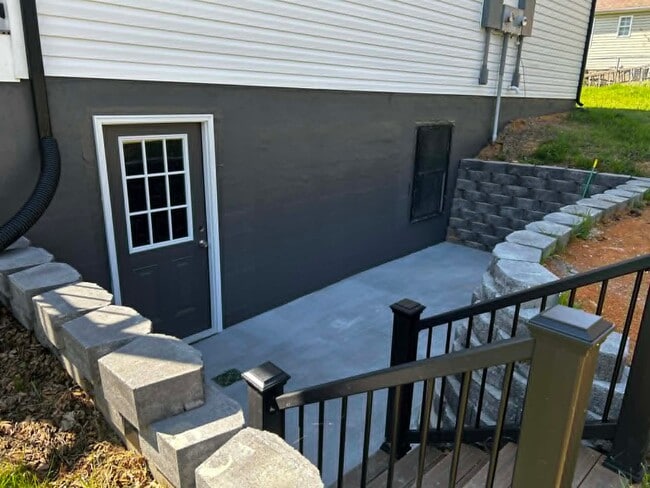 Photo - 1006 Pocahontas Ave Unit Basement