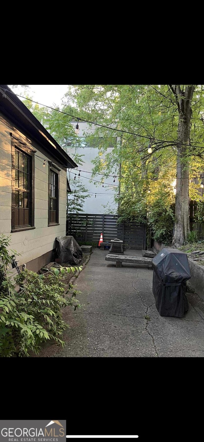 Photo - 834 Fulton Terrace SE