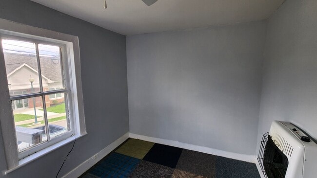 86 Congress St Unidad 22 Elm Street (Side Upper)