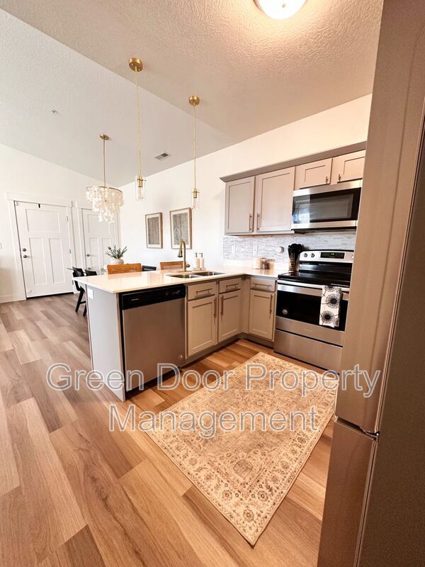 Building Photo - 1809 W Terra Vista Ln Rental