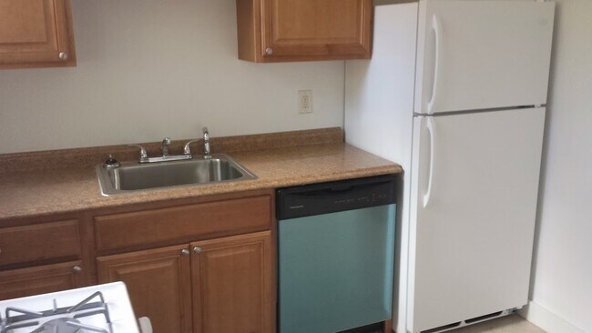 Photo - Incredible Two Story Duplex in Squirrel Hill!