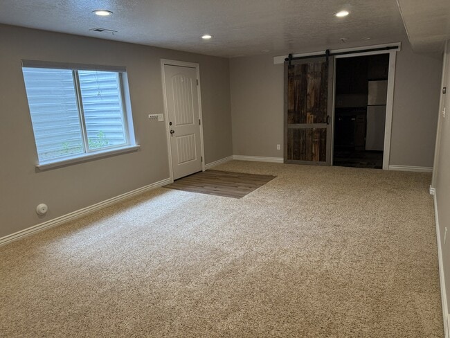Photo - 275 N 600 E