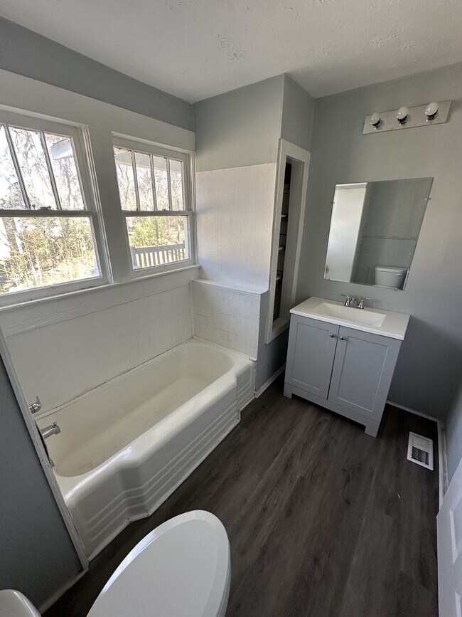 Photo - 5517 Sugar Ray Dr