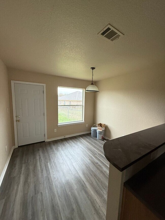 Photo - 212 Janelle Dr Unit A