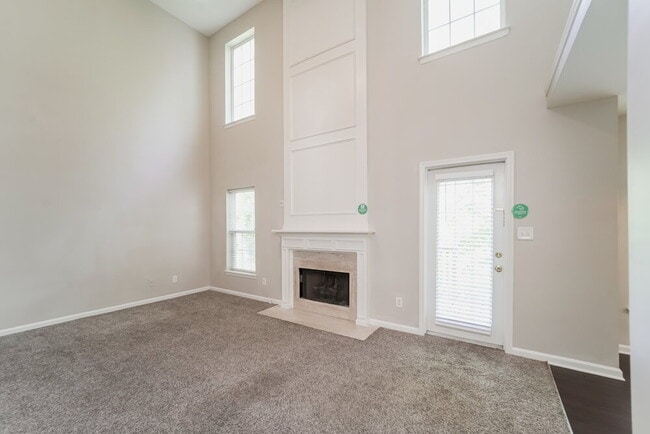 Photo - 7420 Baylor Way Ct Casa