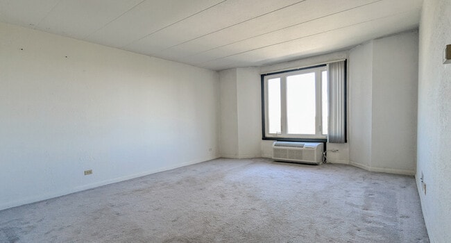 Photo - 1 Renaissance Pl Unit 1019