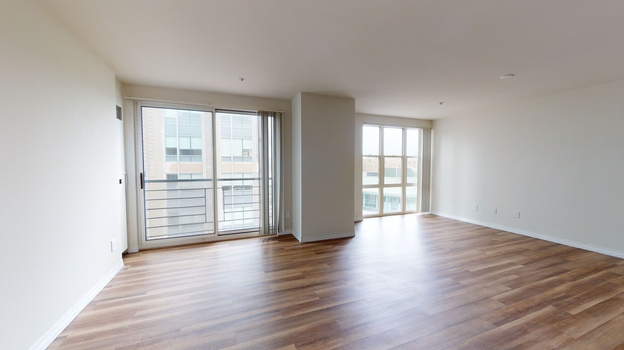 Photo - Center Place Apartments