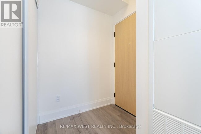 Photo - 89 Church St Unit 1204