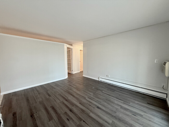 Photo - 337 N Carter St Unit 102