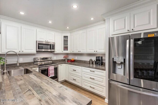 Photo - 5402 E Windsor Ave