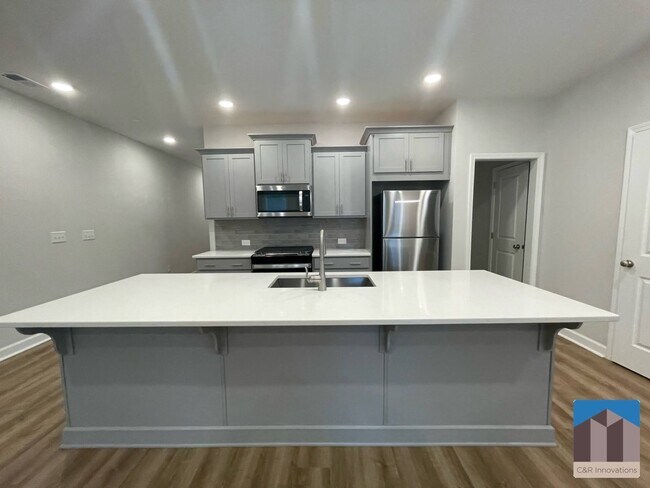 Photo - 3614 Silvery Way