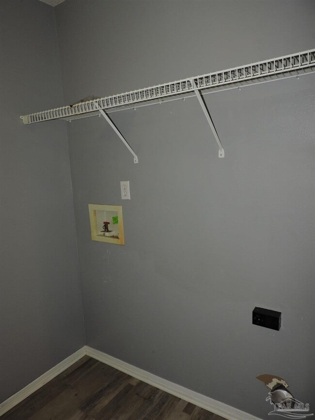 Photo - 724 Hanley Downs Dr